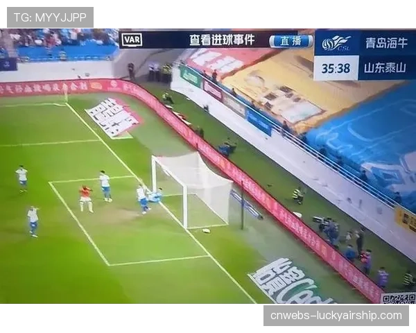 评论:VAR再次成为焦点,手球判罚尺度是否应被重新审视?